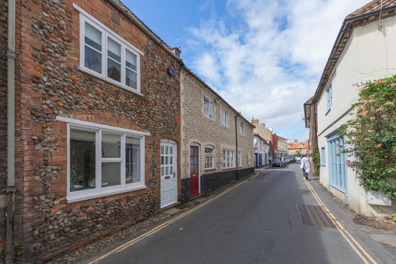 Lion Cottage Holt  Εξωτερικό φωτογραφία